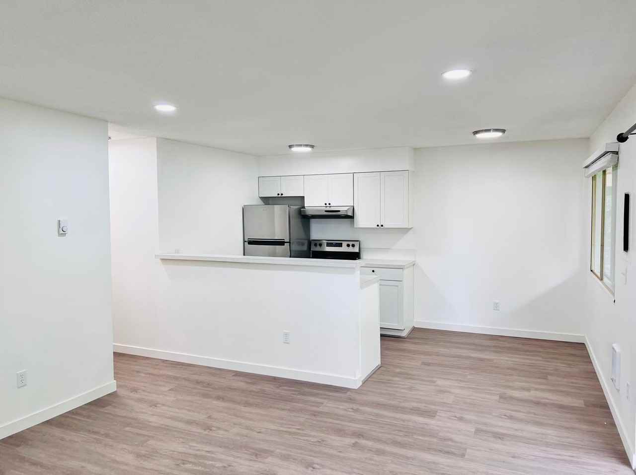 #230-Mountain View Village - Photo 3 of 22