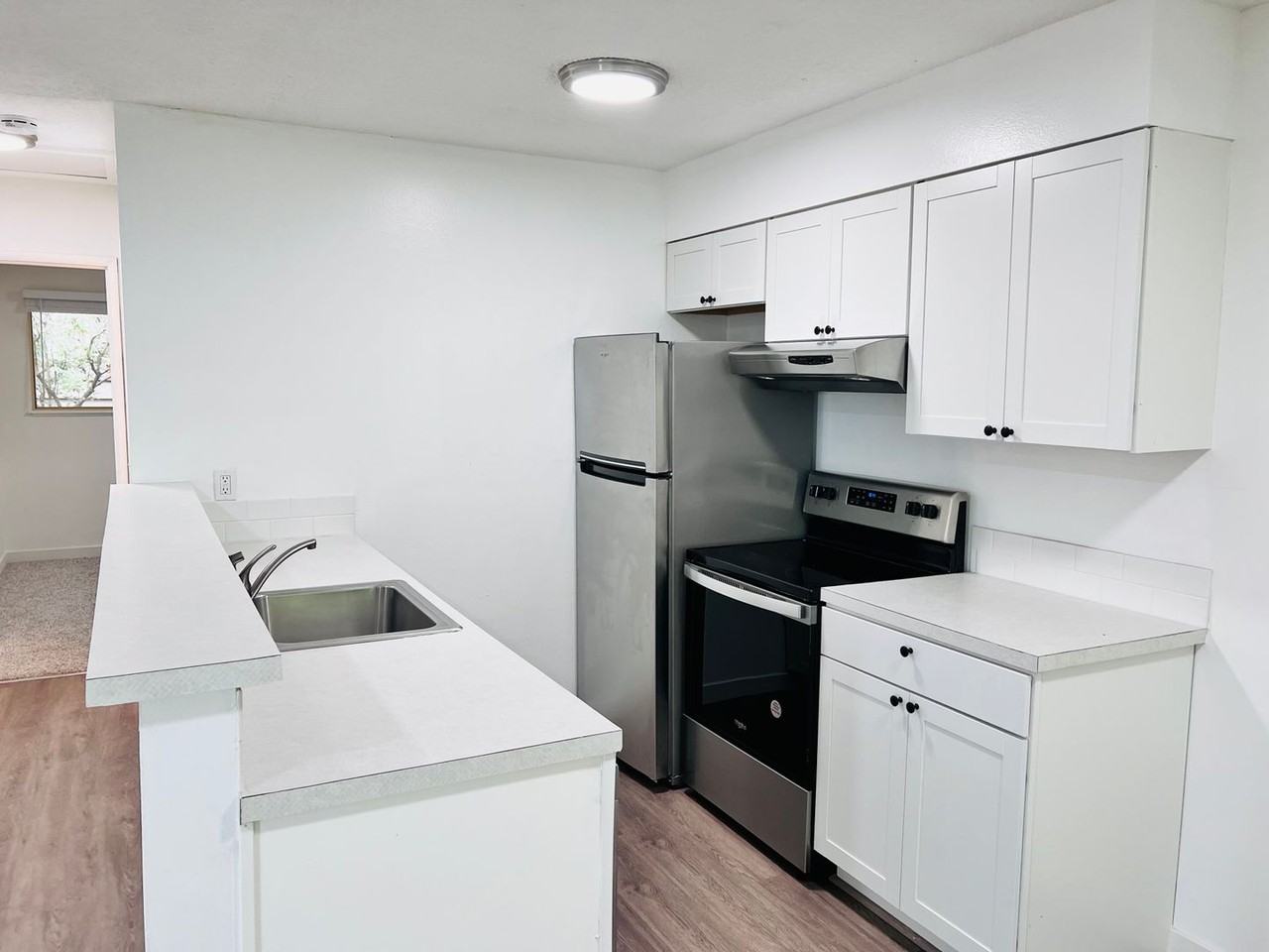 #230-Mountain View Village - Photo 4 of 22