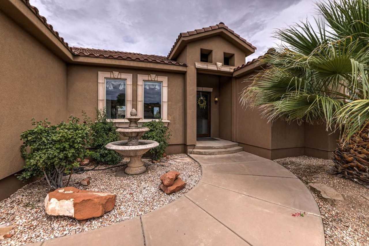 1163 Sunrise Cir - Photo 4 of 50