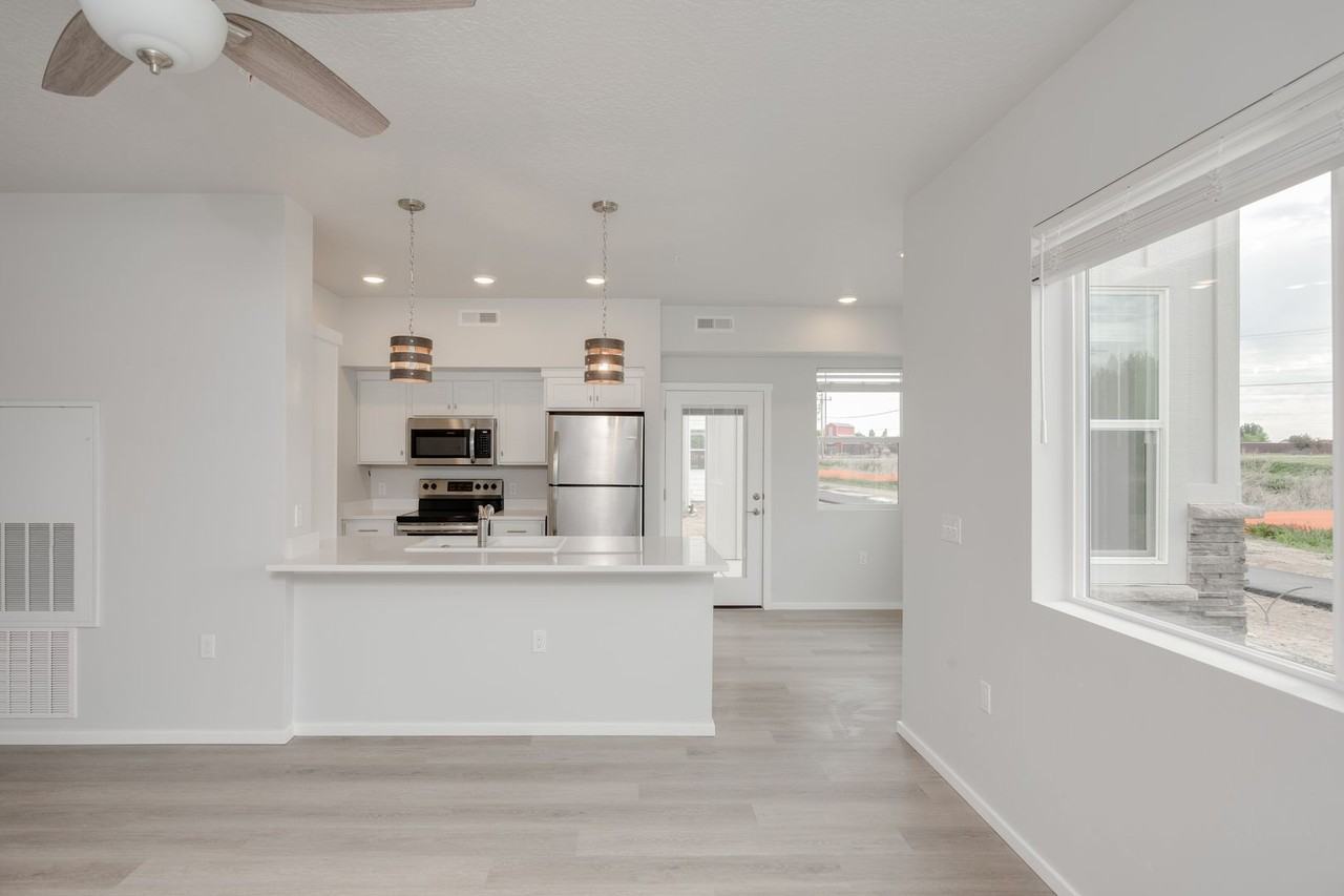 5203 Osgood Ln #202 - Photo 2 of 23