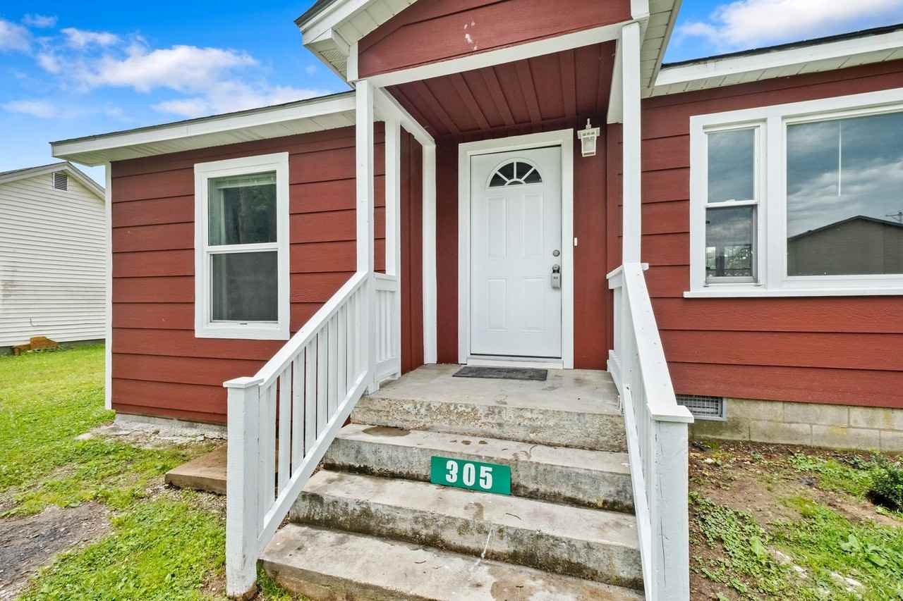 305 S Little Ave - Photo 4 of 26