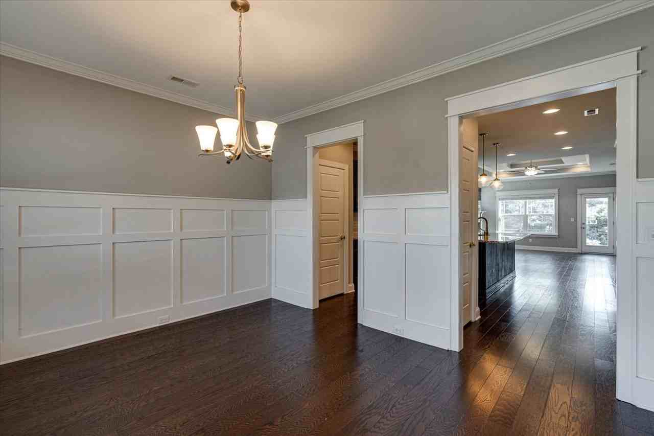 8543 Red Deer Ln - Photo 4 of 27
