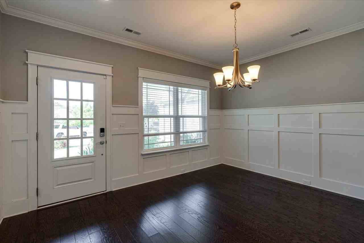 8543 Red Deer Ln - Photo 5 of 27