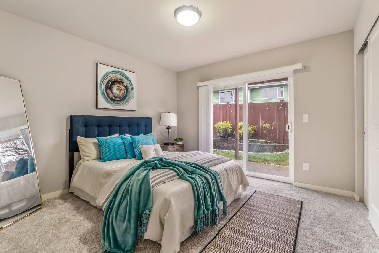 15624 Meadow Rd #E1 - Photo 5 of 36