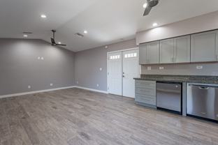 523 N Pasadena #B - Photo 1 of 1