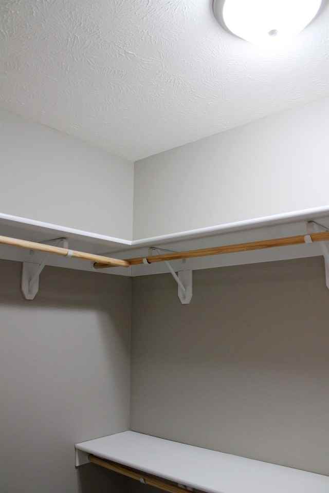 703 W. Cedar Street - Photo 7 of 35