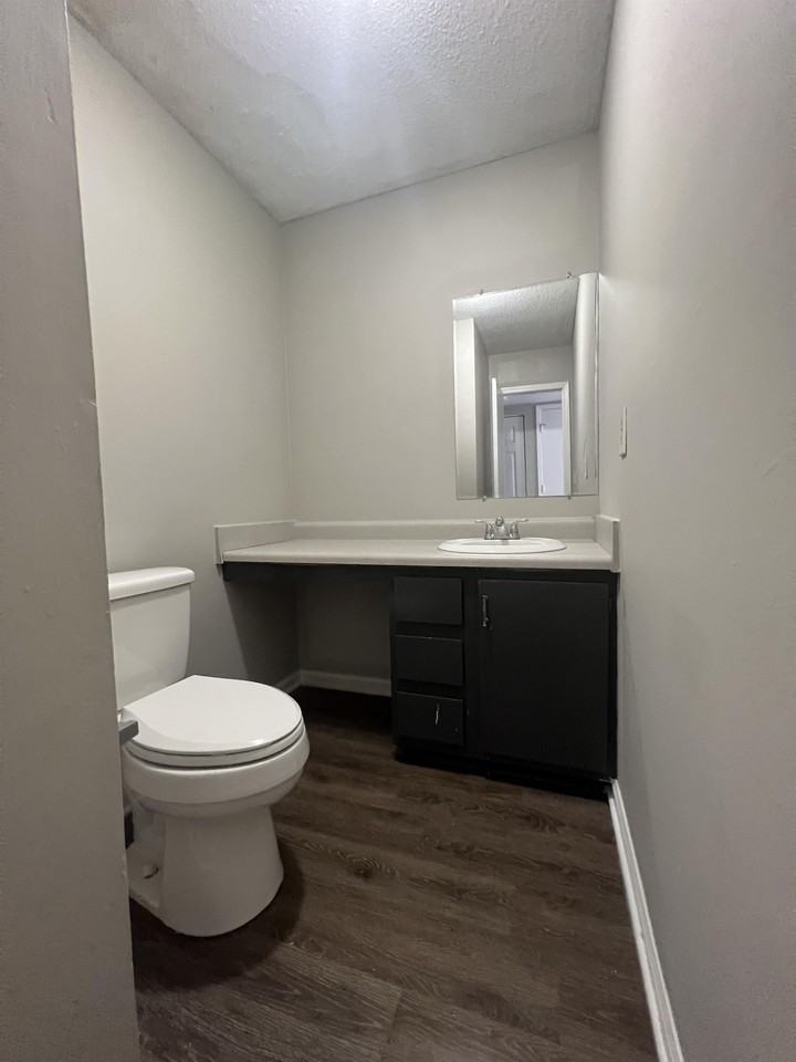 Central Oaks - Photo 2 of 14