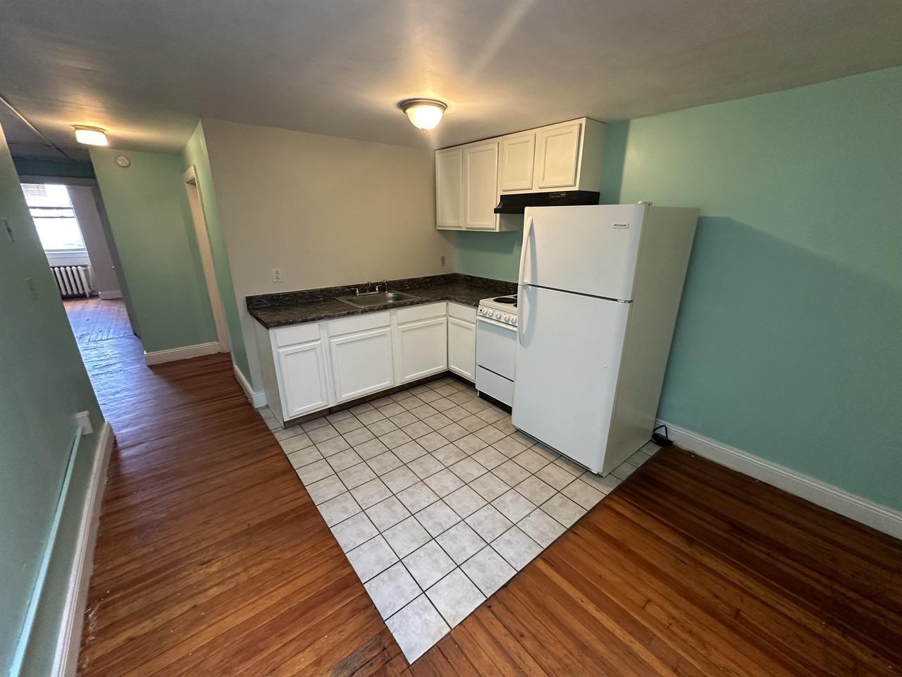 192 Lark Street - Photo 2 of 11