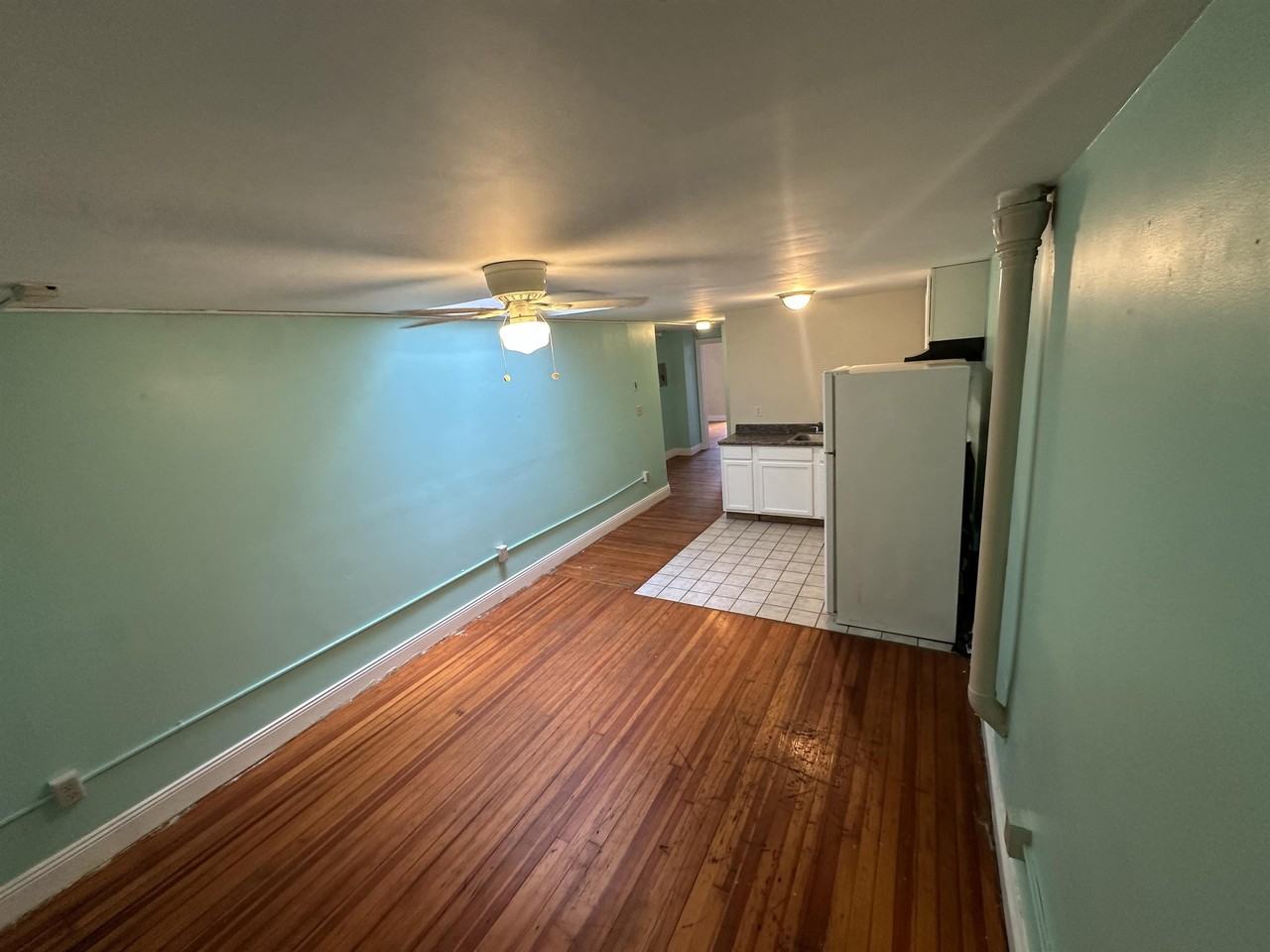 192 Lark Street - Photo 4 of 11