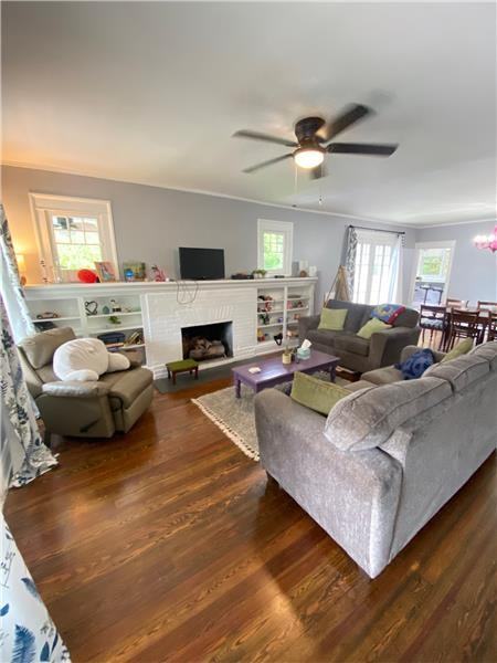 209 Kinzie Ave - Photo 3 of 14