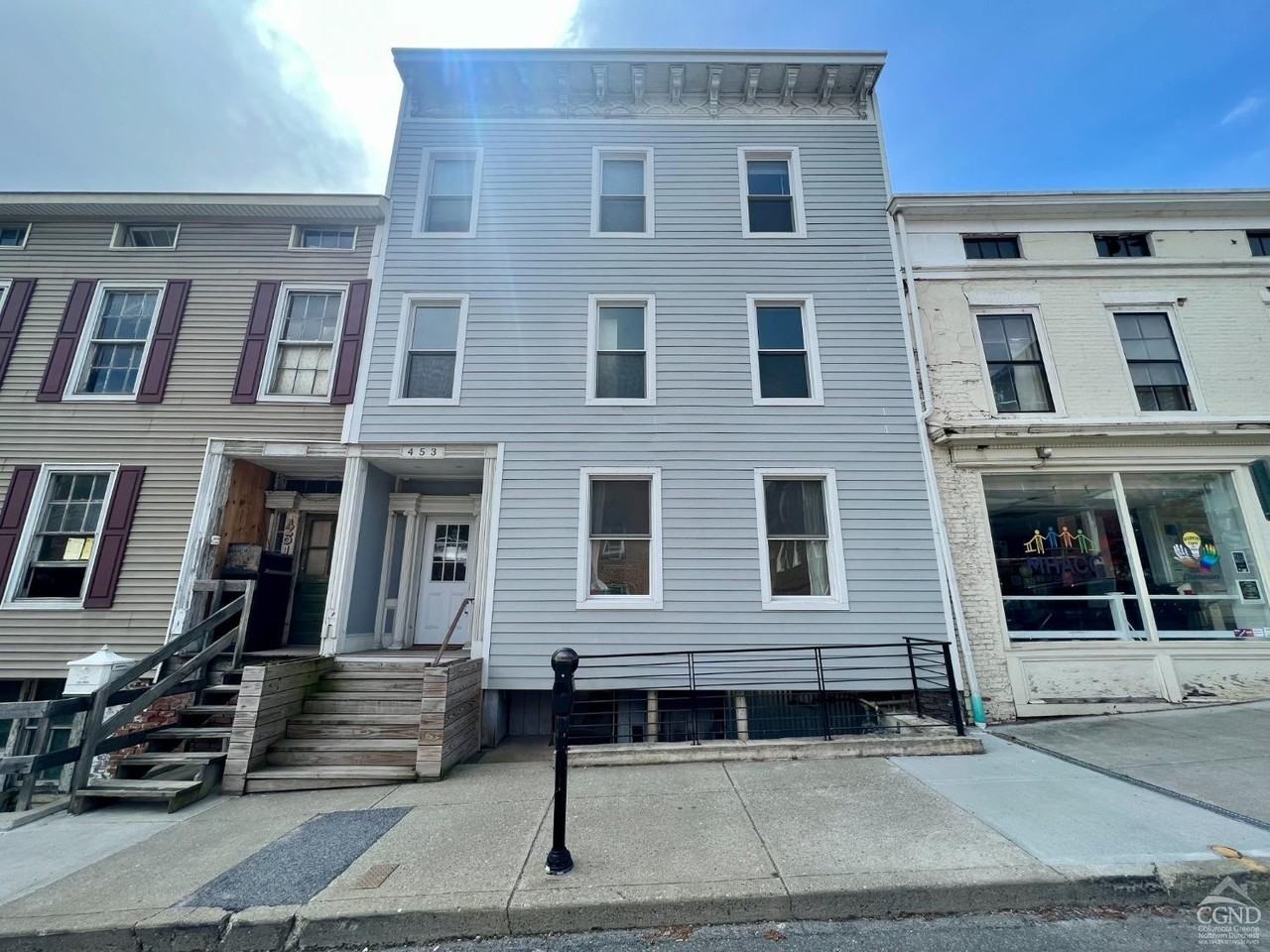 453 Main St, Catskill, NY 12414 2 Bedroom Apartment for Rent PadMapper