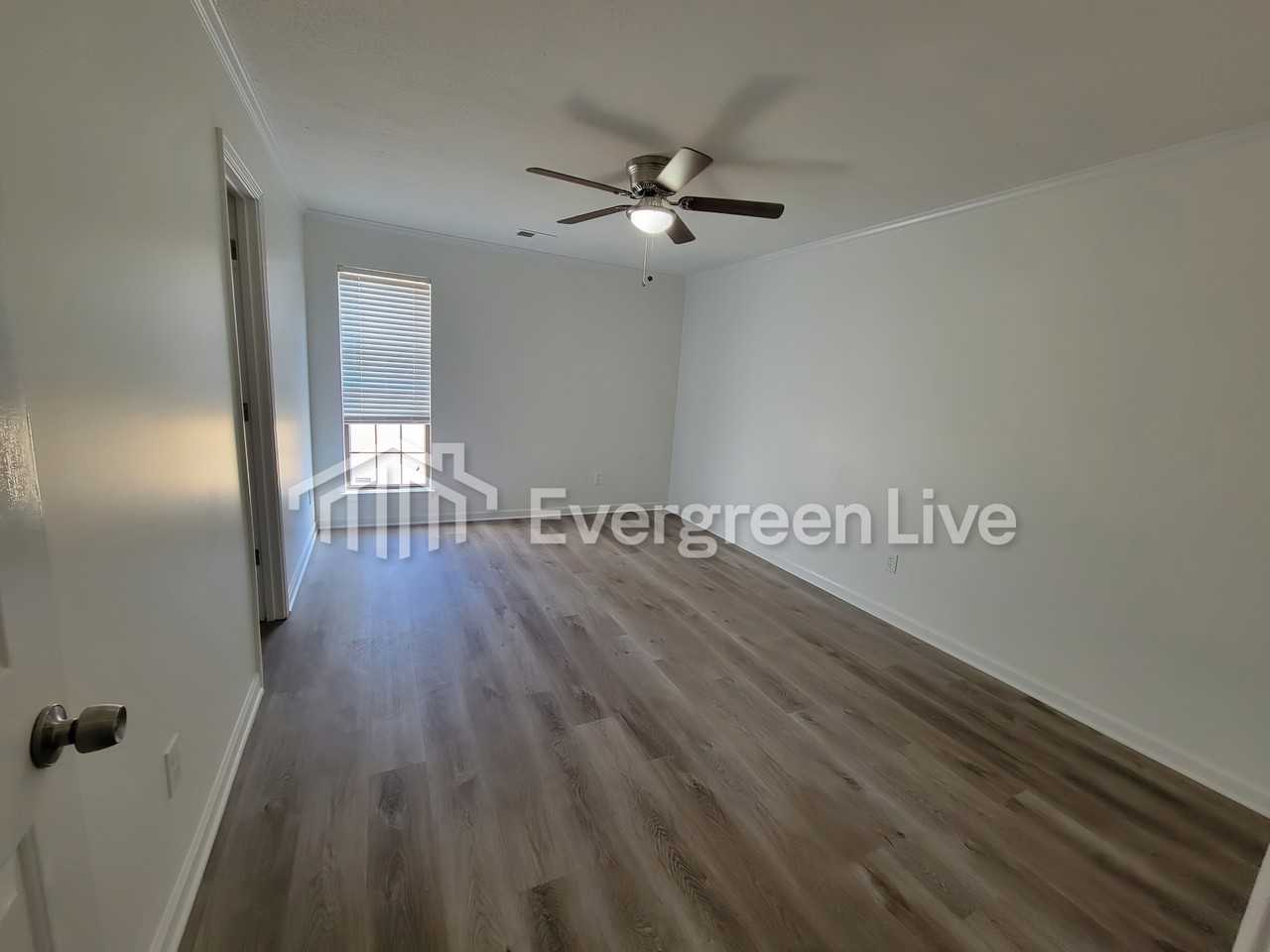 4348 Brickwood Ln - Photo 3 of 25