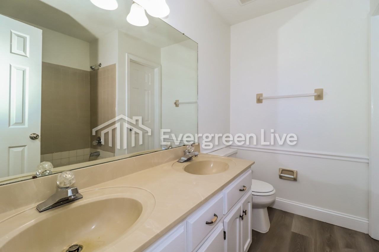 4348 Brickwood Ln - Photo 7 of 25