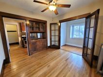 Classic Vintage apartments in Fantastic Midway location - Photo 1 of 1