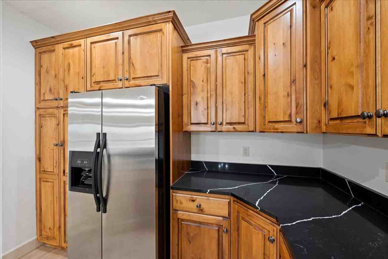 967 W. 1055 N. - Photo 7 of 27