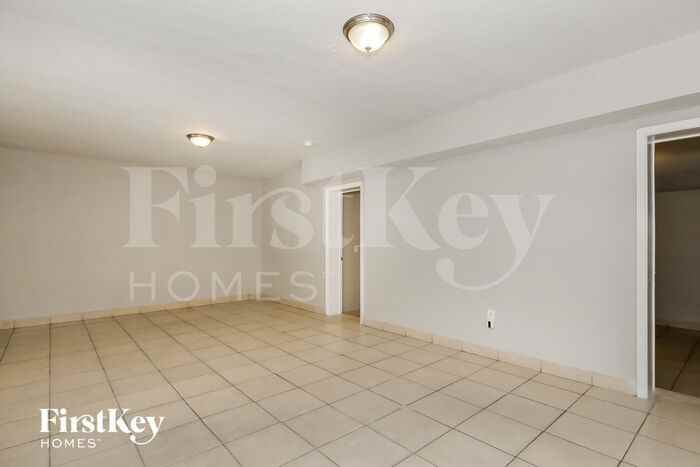 19221 Nw 5th Pl - Photo 2 of 14