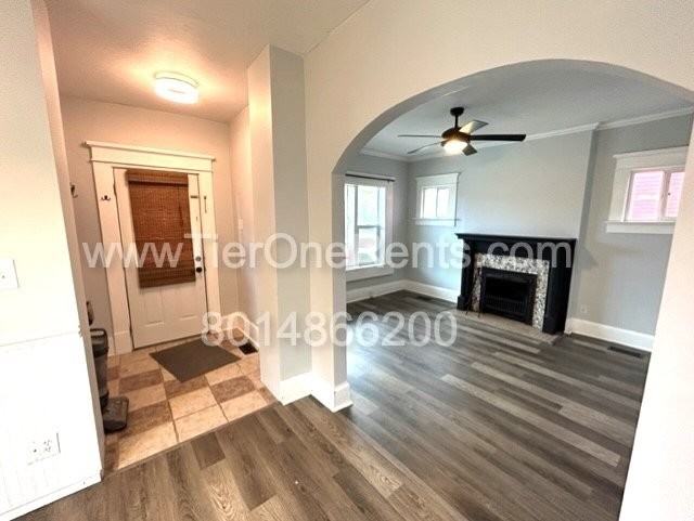 1064 S West Temple - Photo 2 of 16
