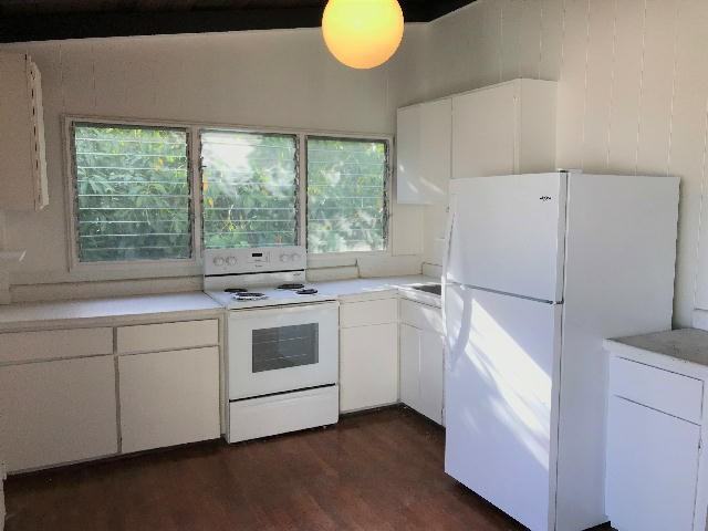 1486 Lalamilo St - Photo 2 of 7