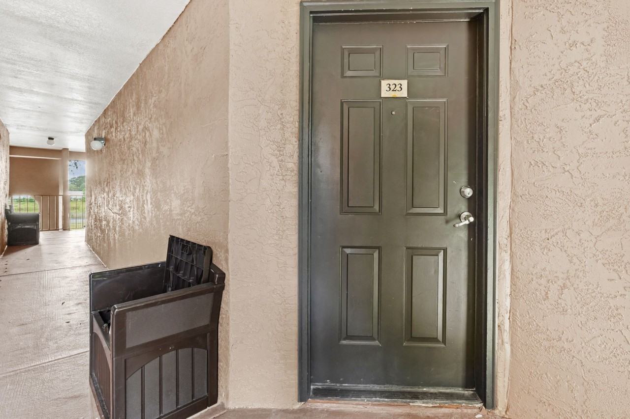 5725 Gatlin Ave #323