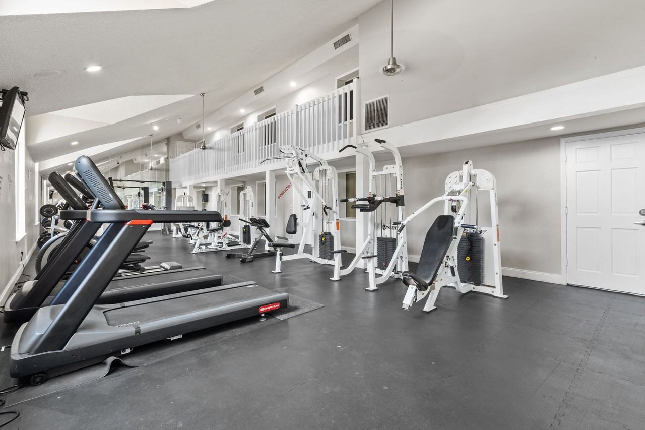 5725 Gatlin Ave #323 - Photo 7 of 45