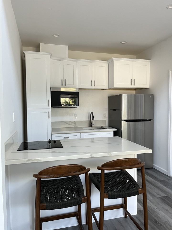 3845 Palm Dr #A - Photo 2 of 10