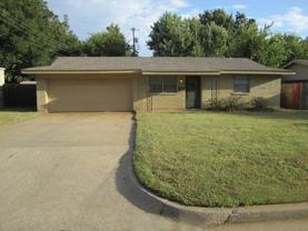 8313 Nw 37th St #NA - Photo 1 of 1