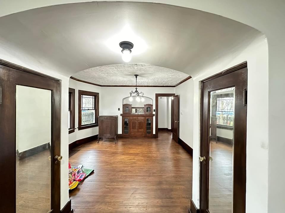 3015 Fairfield Ave #NA - Photo 3 of 16