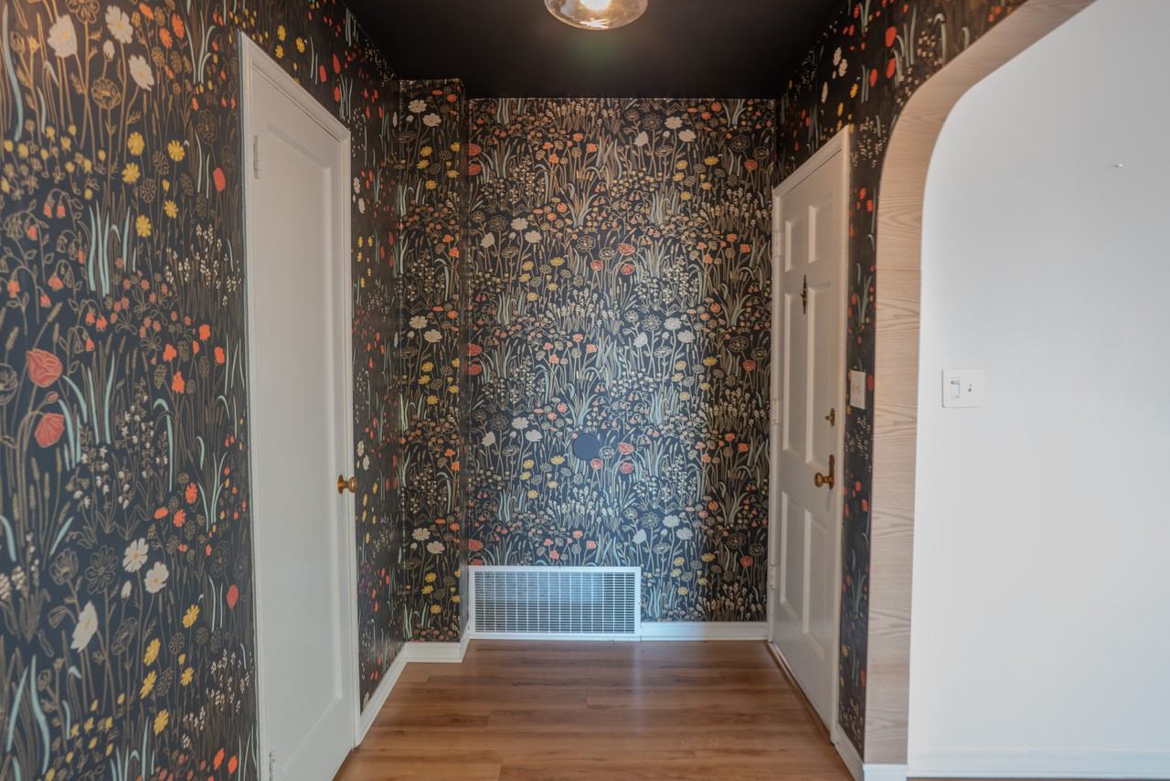 2403 7th Ave #2403 - Photo 3 of 21