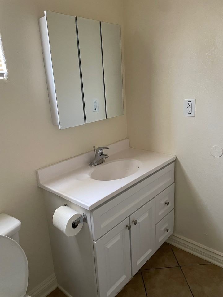 353 W 78th St #1 - Photo 7 of 15