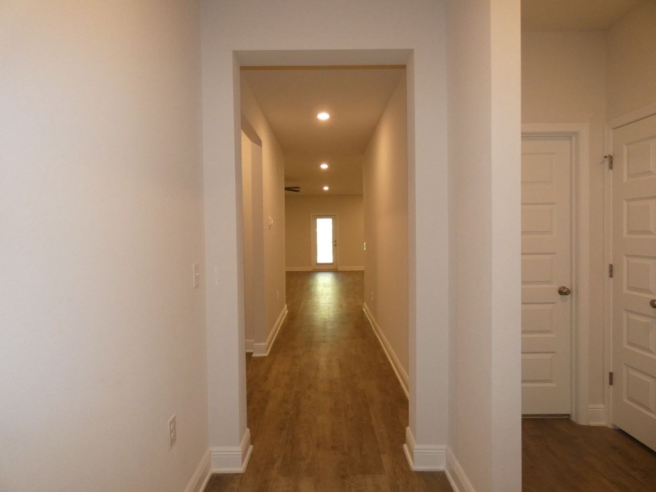 3810 Hawks Landing Cir - Photo 4 of 32