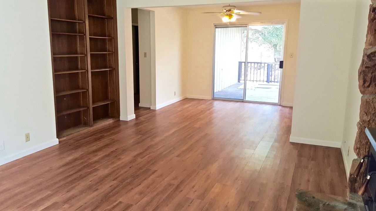 934100 - Live Oak Lane - Photo 2 of 14