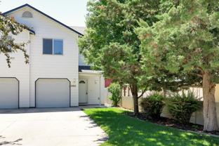 3183 W Cherry Ln - Photo 1 of 1