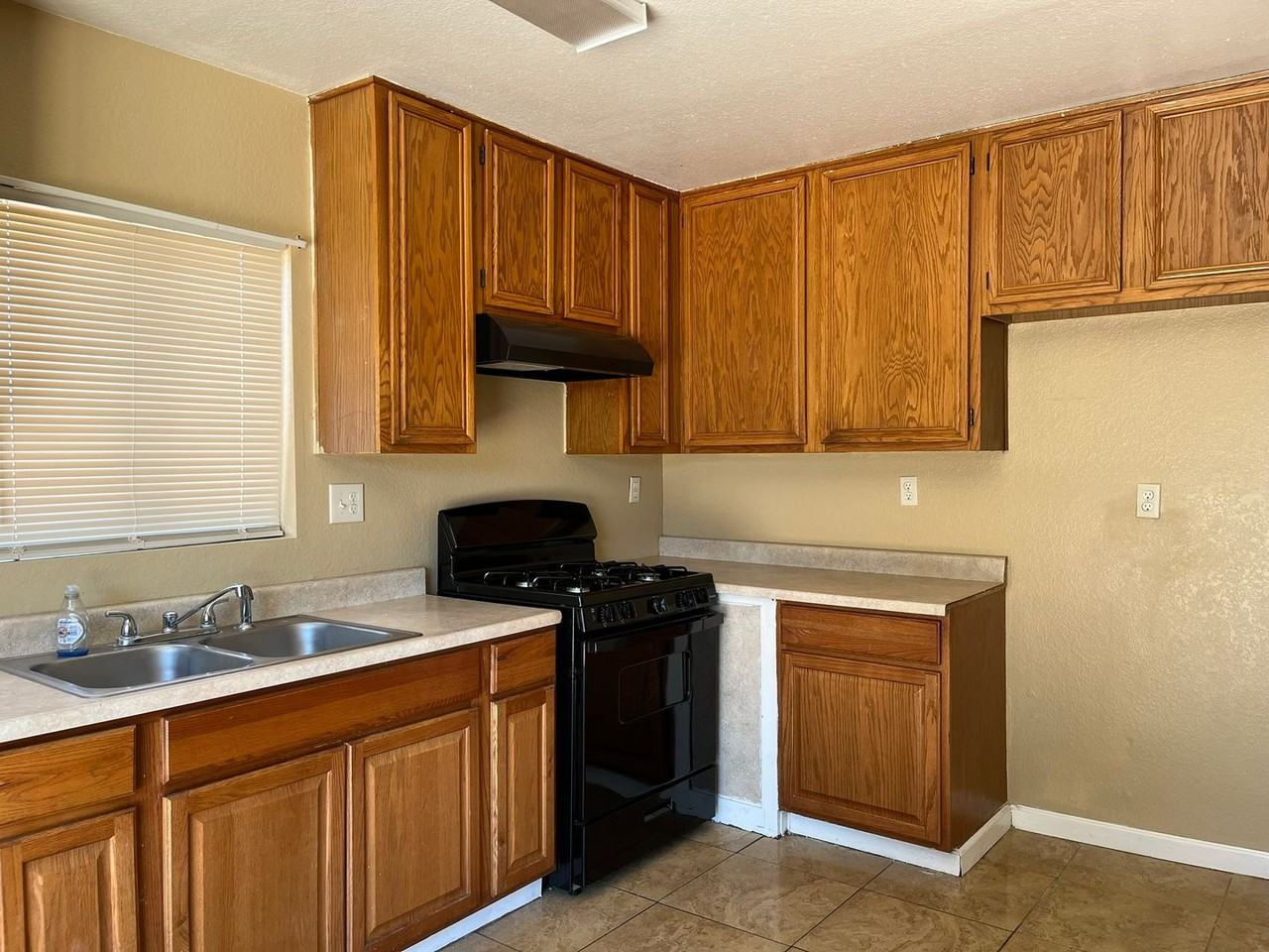 10443 Cimmeron Trail Dr - Photo 6 of 20