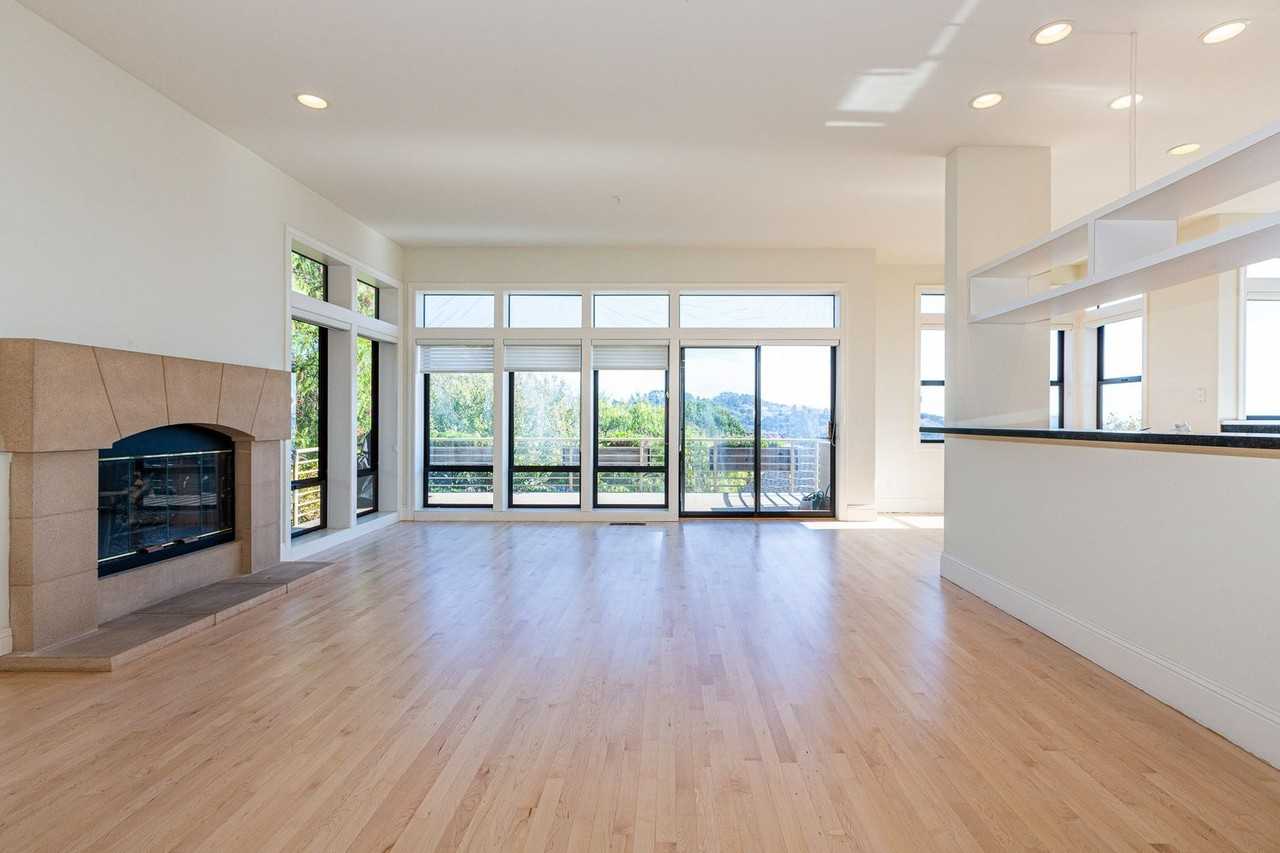 109 Reed Ranch Rd - Photo 2 of 35