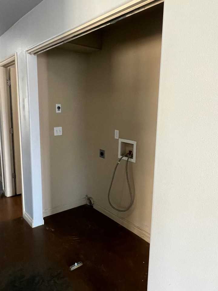 509 E St Ne - Photo 2 of 9