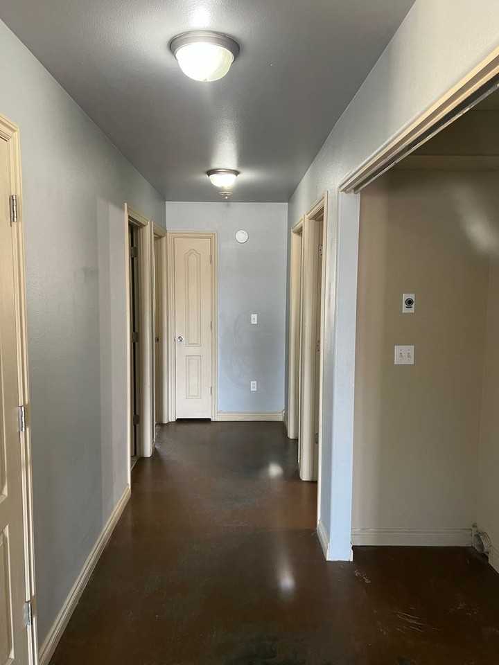509 E St Ne - Photo 3 of 9