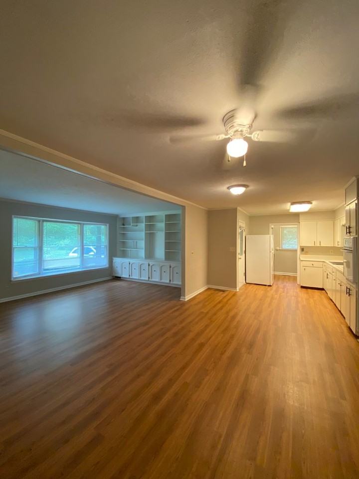 408 4th Ave Ne - Photo 4 of 15