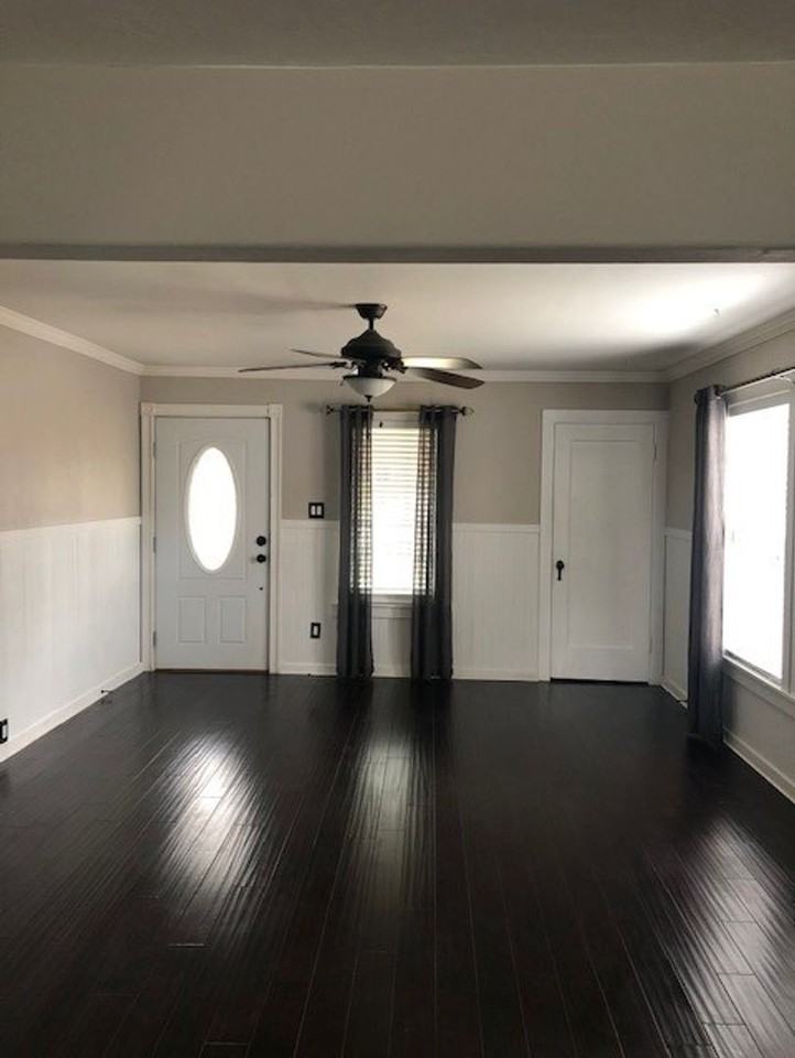 4212 Meade St - Photo 3 of 19