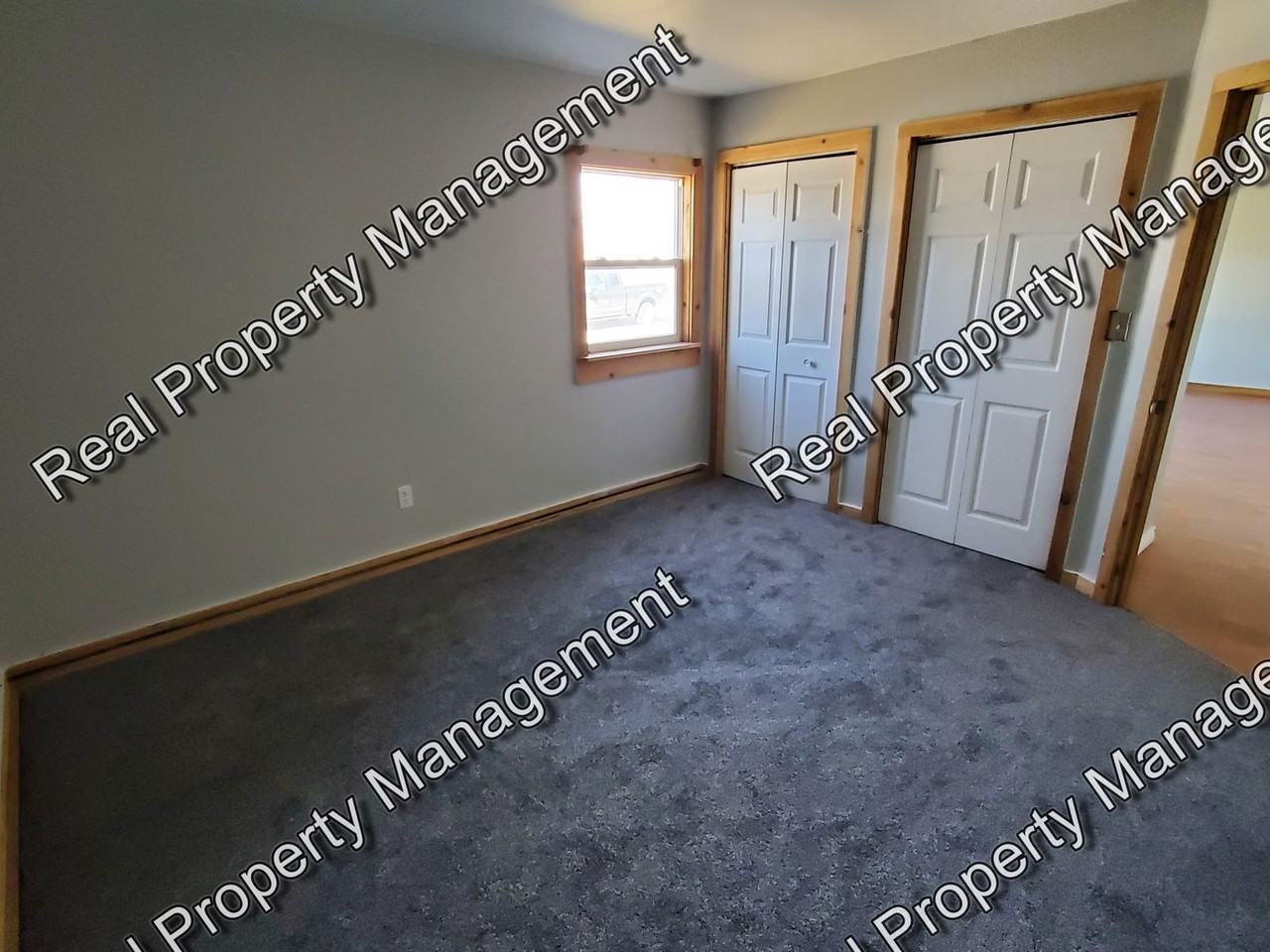 6533 Missouri Ave - Photo 6 of 11