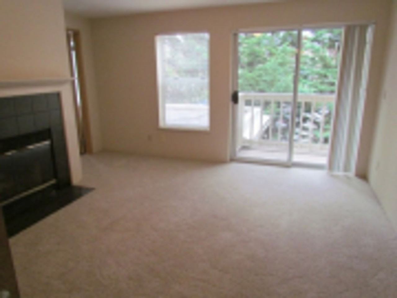 Watermarke Apts. - Photo 6 of 33