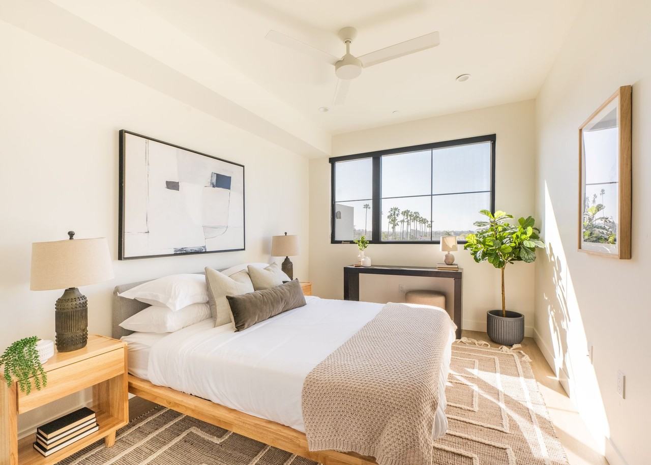 The Flats South Oceanside - Photo 2 of 11