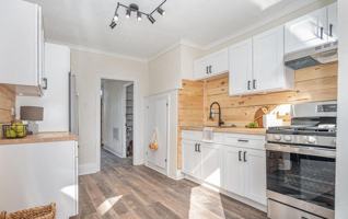 featured image of 127 Church St