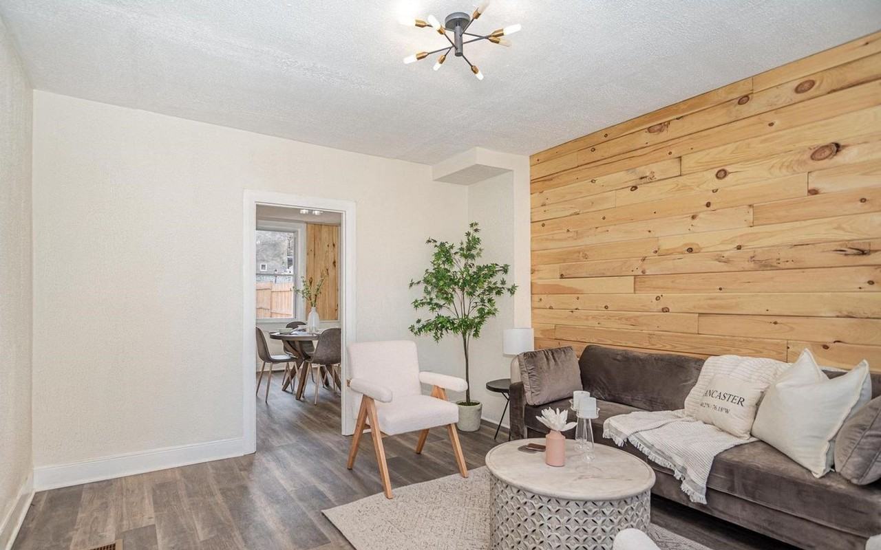 127 Church St - Photo 6 of 21