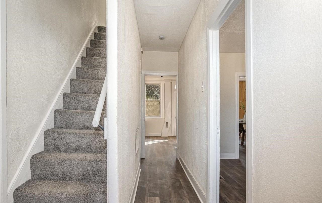 127 Church St - Photo 7 of 21