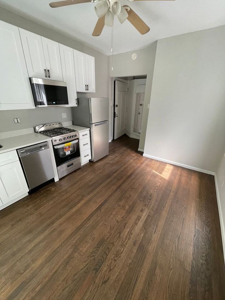 1120 Ontario St - Photo 2 of 8
