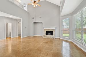 featured image of 10724 Thoroughbred Dr