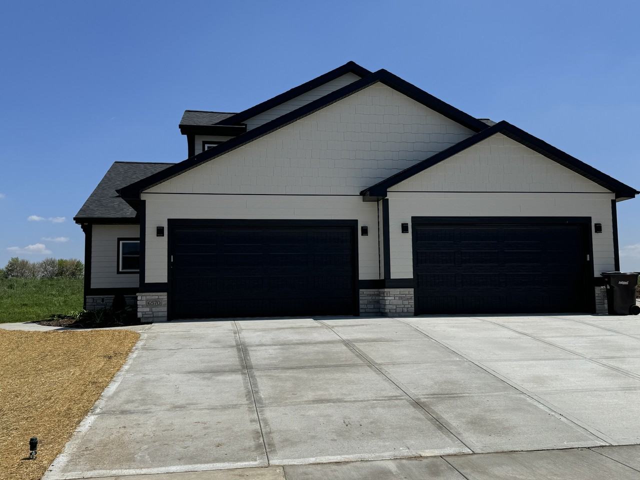 6570 Vista Vly #NA - Photo 2 of 21