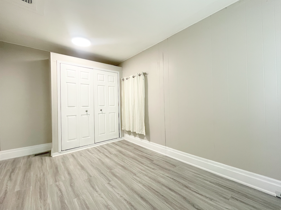 330 Tragina Avenue North, Hamilton, Ontario - Photo 2 of 16