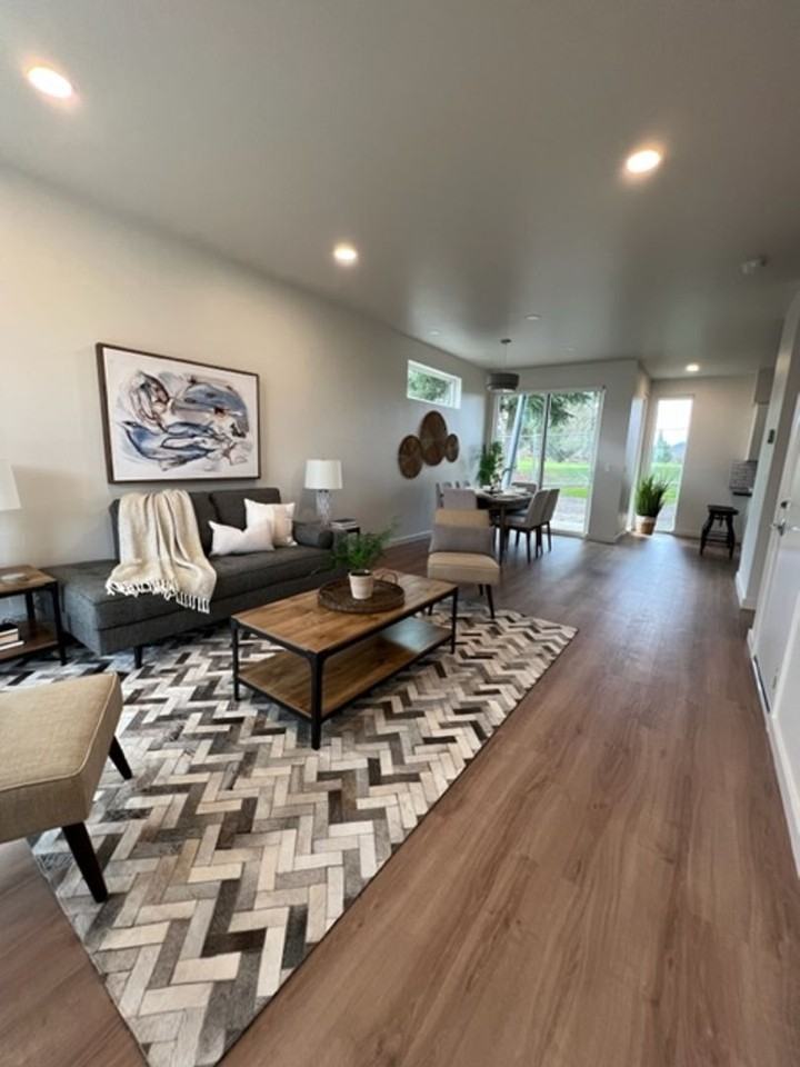 1502 Myers Lane - Photo 2 of 50