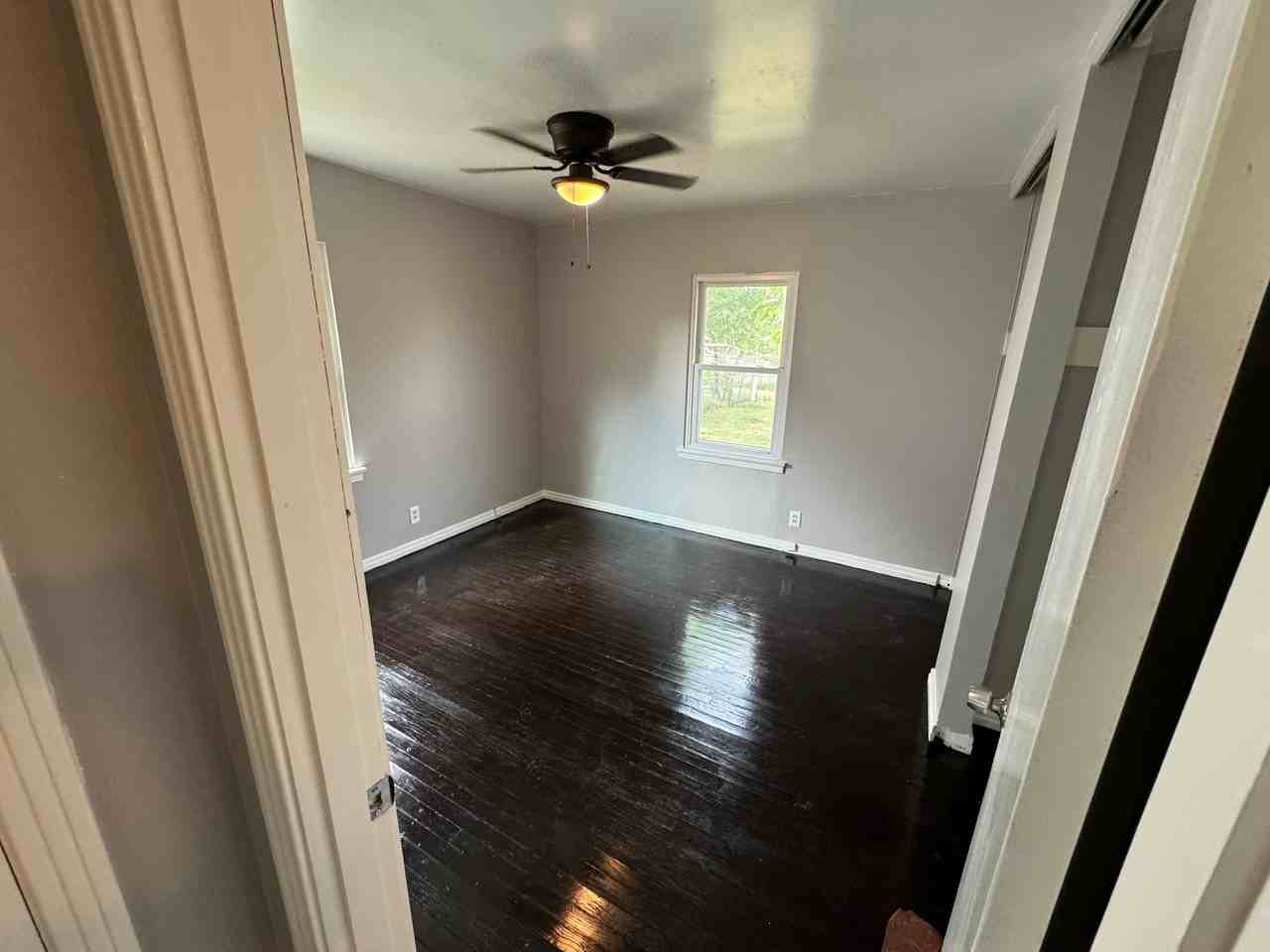 2417 Orange St #1 - Photo 5 of 8